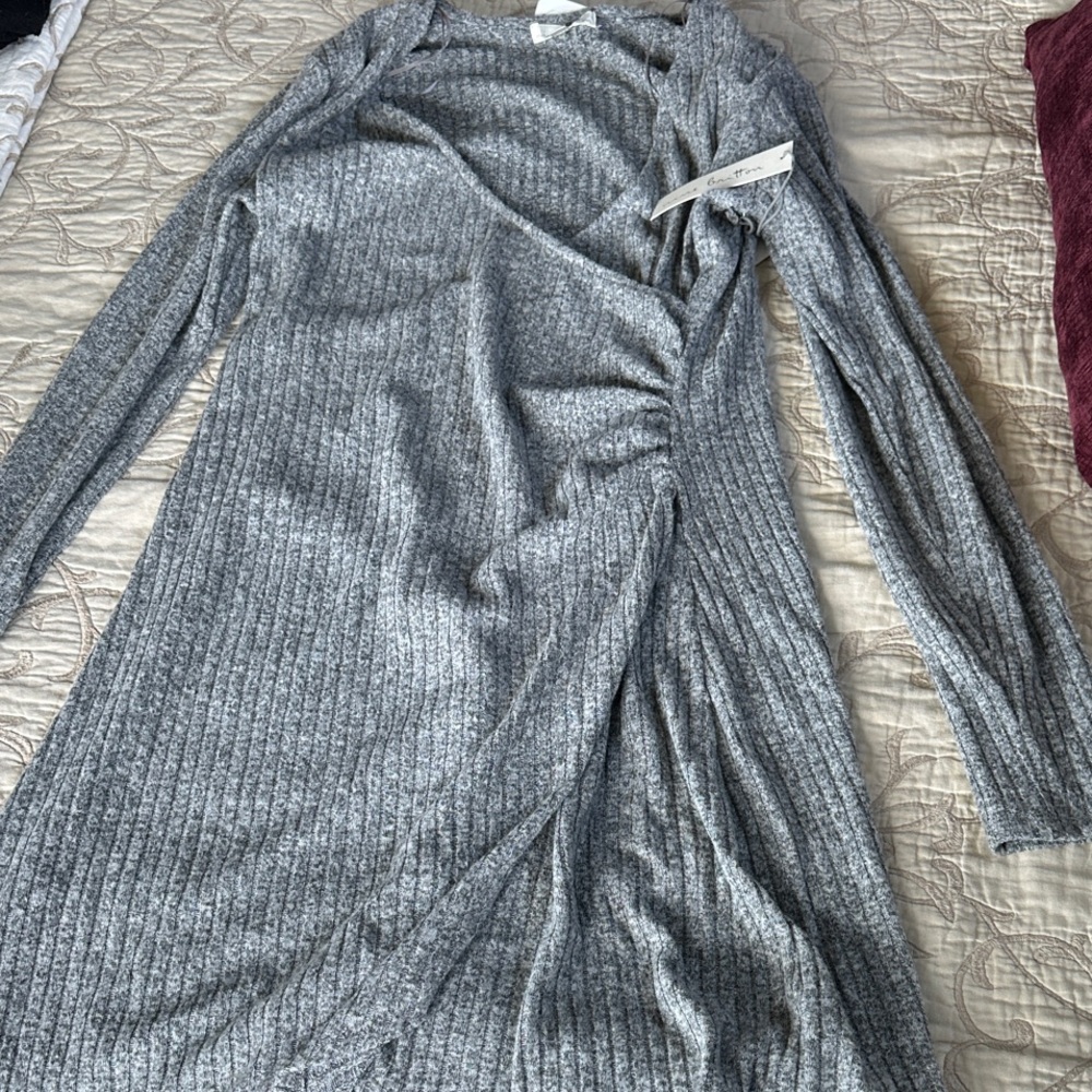 Nine Britton Heather Gray Ribbed Long Sleeve Dress